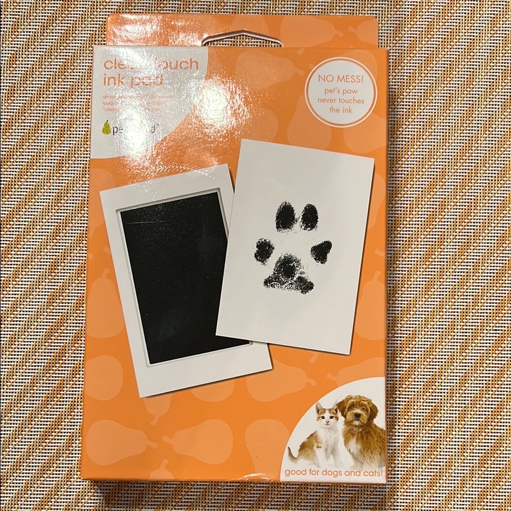 Pearhead Clean-Touch Ink Pad - Black and Orange